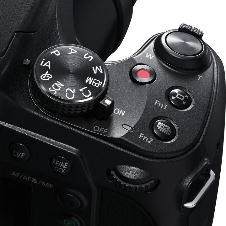 Actual product image Panasonic Lumix FZ82D (3.58 - 214.8 mm, 18.10 Mpx, 1/2,3'')