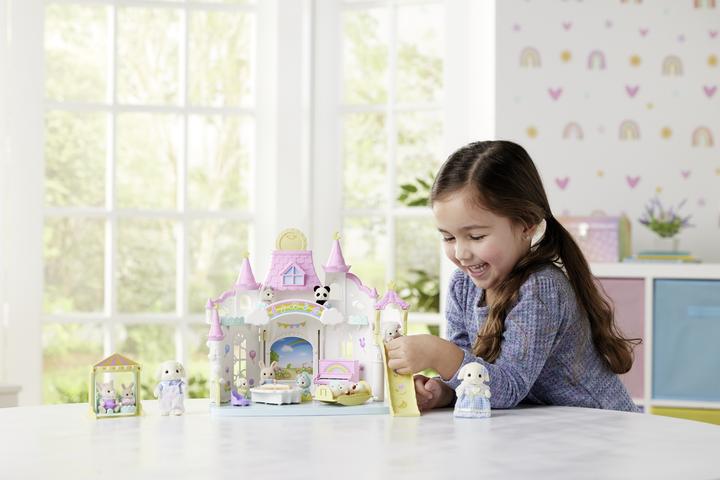 Actual product image Sylvanian Families Adventure kindergarten "Sonnenschloss"