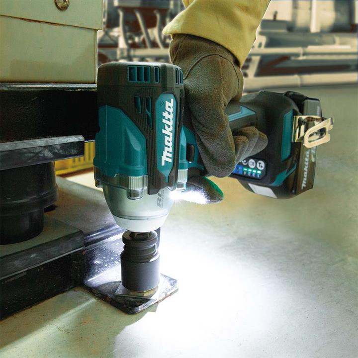 Actual product image Makita Battery impact wrench (Rechargeable battery operated)
