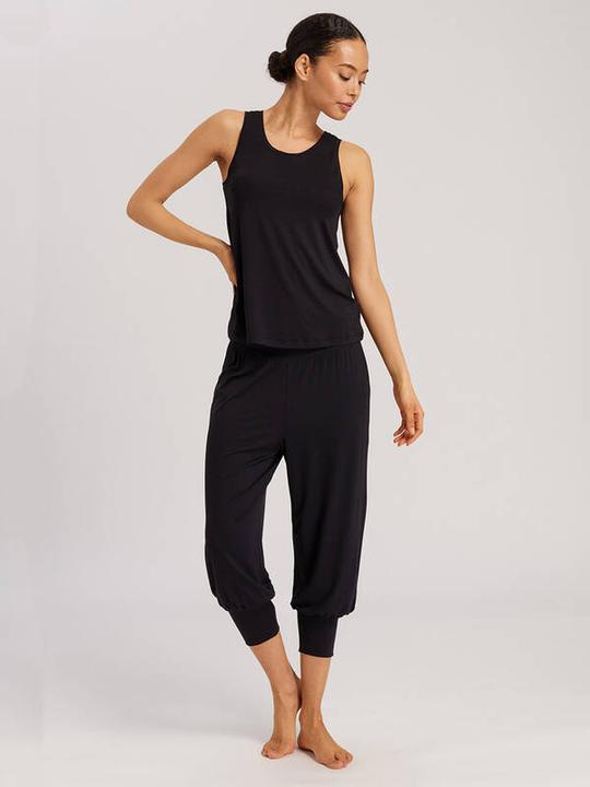 Actual product image Hanro Yoga Crop Pant (XS)