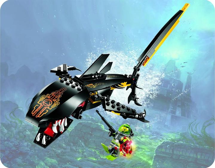 Actual product image LEGO Guardian of the Deep (8058)