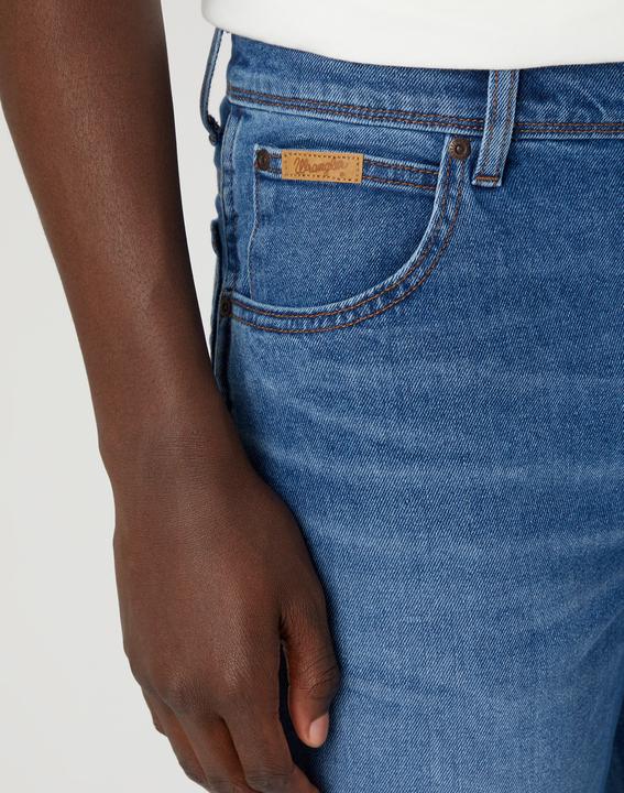 Actual product image Wrangler Texas Slim (42)