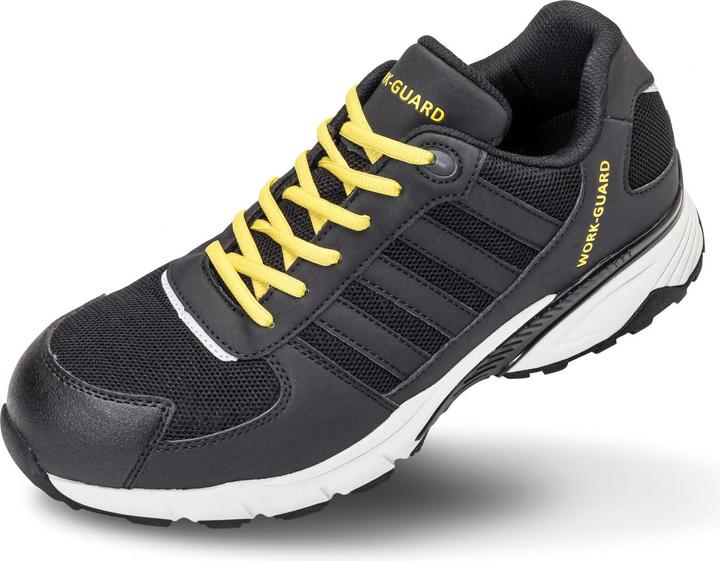 Actual product image Regatta Trainer (S1P, 47)