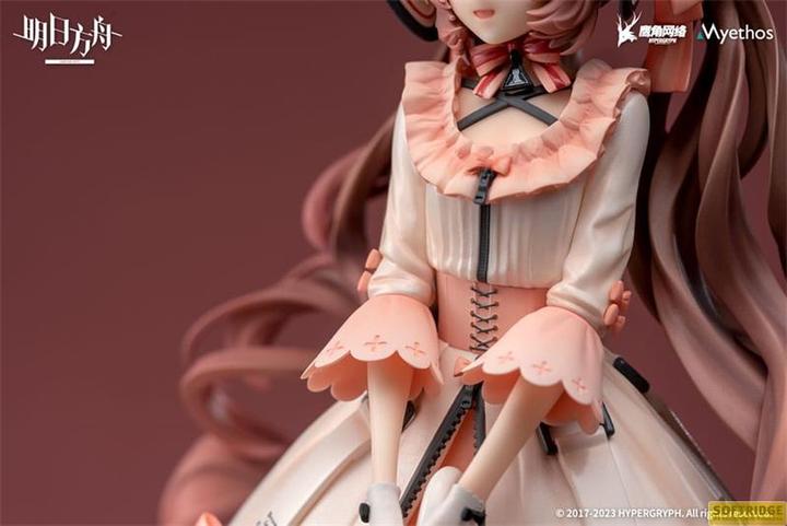 Immagine prodotto Myethos Statuetta Arknights PVC 1/7 Eyjafjalla: Dreamland VER. 27 cm