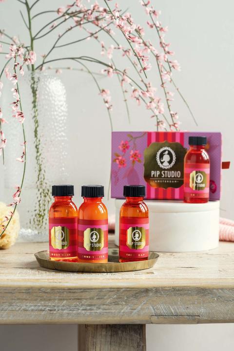 Actual product image PIP Studio False (Hair care set)