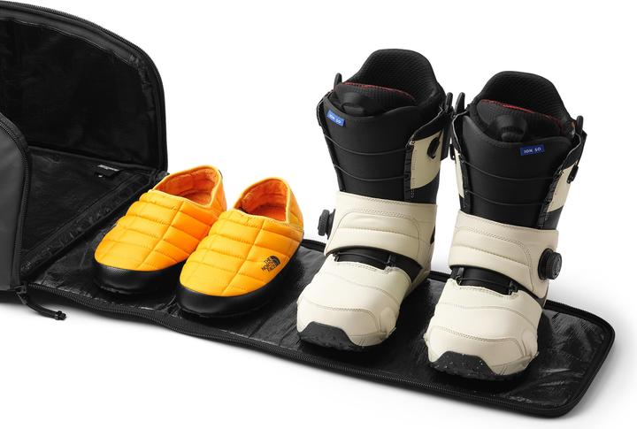Actual product image D_b_ Hugger