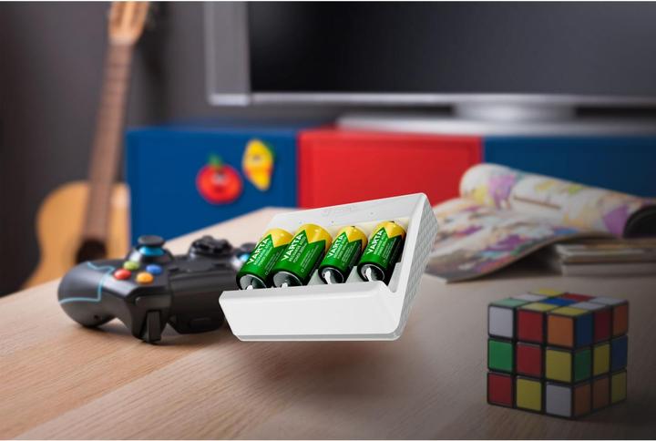 Produktbild Varta Universal Charger (1 Stk., D, AAA, AA, C, 9V Block, 1600 mAh, Ladegerät ohne Akku)