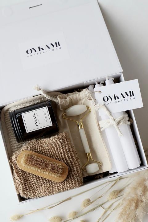 Produktbild Oykami Beauty Geschenkbox "Tokyo" Weisser Jadestein