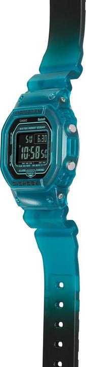Produktbild G-Shock DW-B5600G-2ER (Digitaluhr, 43 mm)