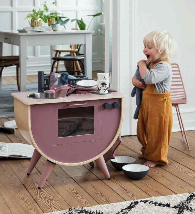 Actual product image Sebra Play kitchen