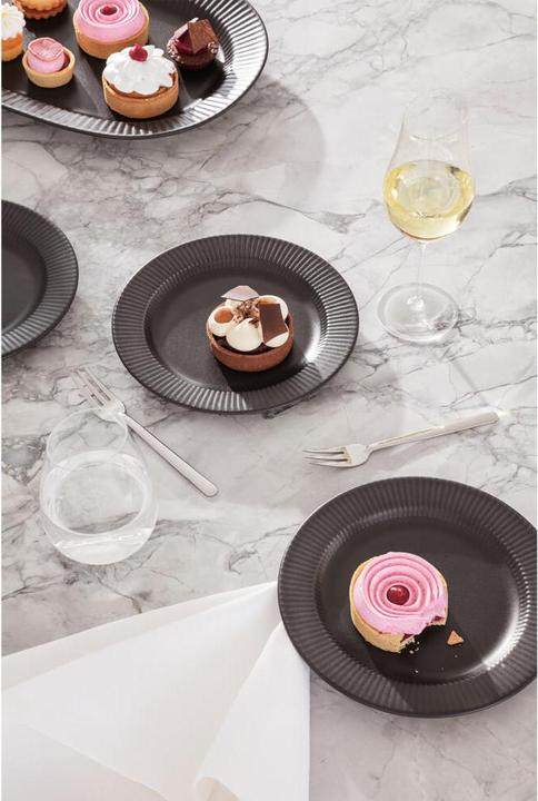 Actual product image Eva Solo Legio Nova serving platter black