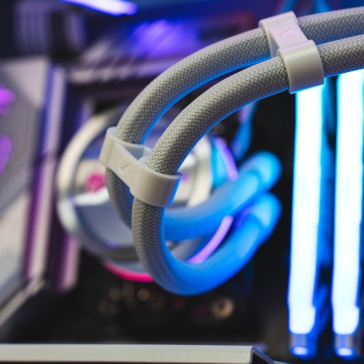 Image du produit Valkyrie Chłodzenie wodne Dragonfang 240 ARGB Białe