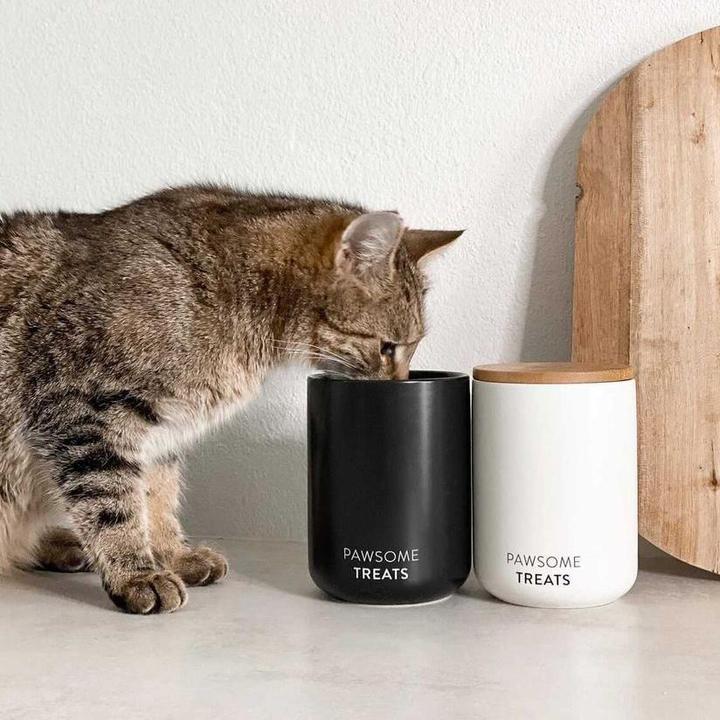 Immagine prodotto LucyBalu SNACK BAR Katzenfutter- & Leckerlidose