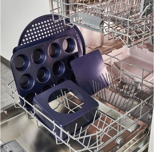 Actual product image Zyliss Baking tin (23 cm)