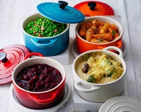 Productafbeelding Le Creuset Mini Cocotte Set van 4 "Kersenrood