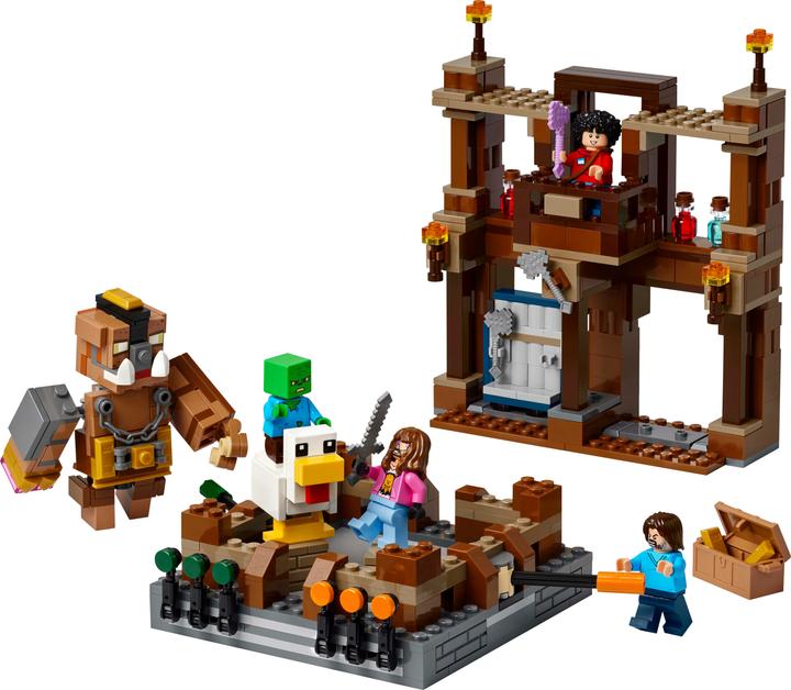 Actual product image LEGO Forest estate with boxing ring (21272, LEGO Minecraft)