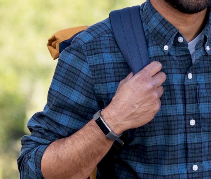 Produktbild Fitbit Alta HR (15 mm)