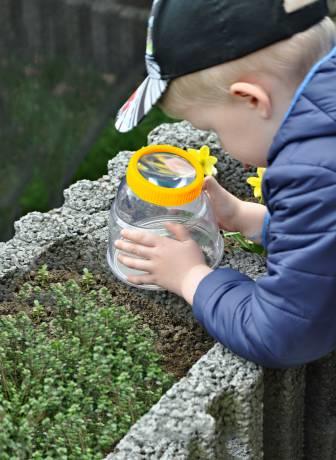 Actual product image National Geographic National Geo XXL Beaker Magnifier 5X