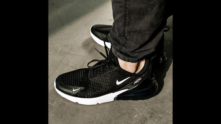 Immagine prodotto Nike Sneaker Air Max 270 (42.5)