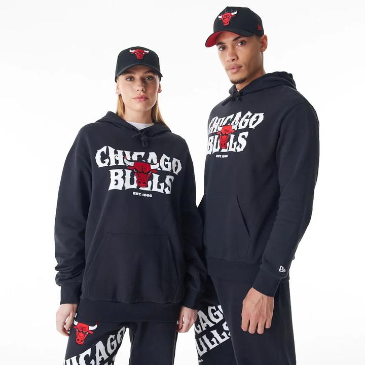 Actual product image New Era hooded sweatshirt chicago bulls nba graphic (M)