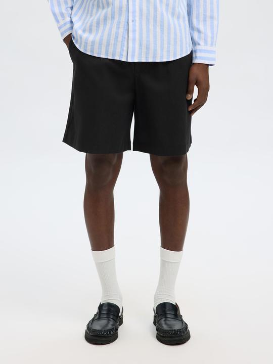 Actual product image Selected Homme Loose Fit Shorts (L)