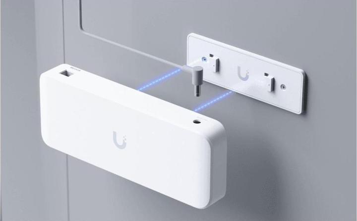 Produktbild Ubiquiti Ultra 7 (8 Ports)