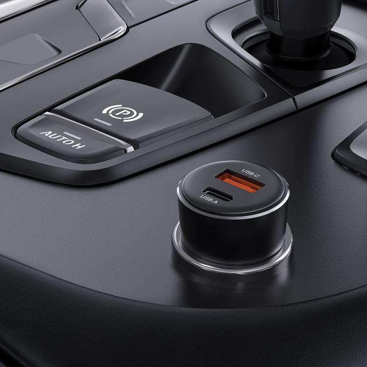 Actual product image Acefast B12 car charger 60W USB-A / USB-C - black