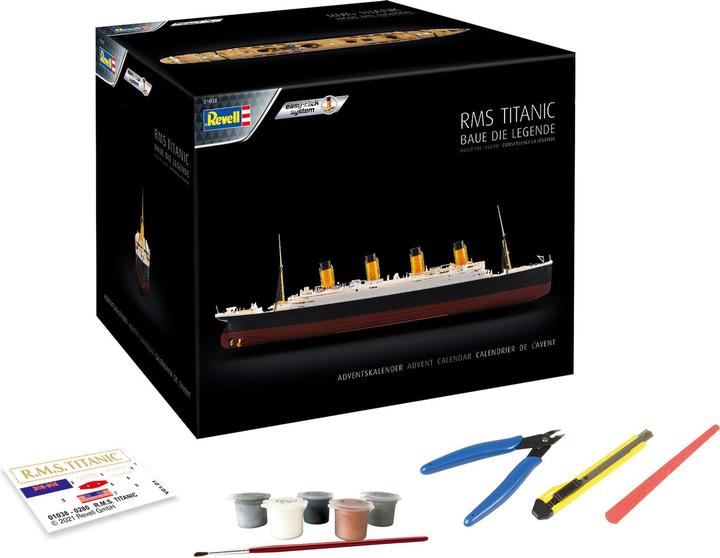Actual product image Revell RMS Titanic