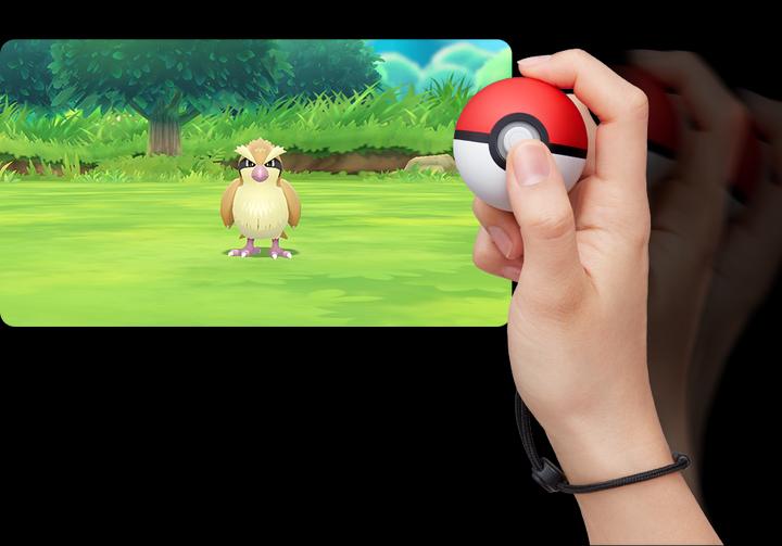 Actual product image Nintendo Pokéball Plus (Switch)