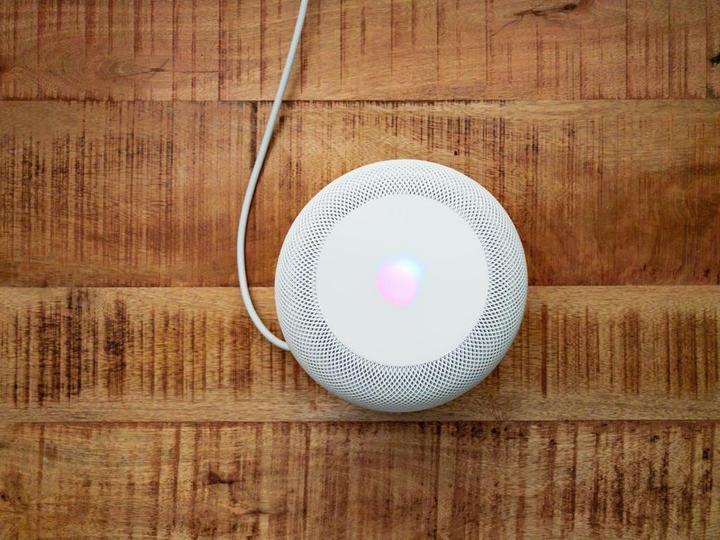 Actual product image Apple HomePod 1st Gen. (Apple Siri)