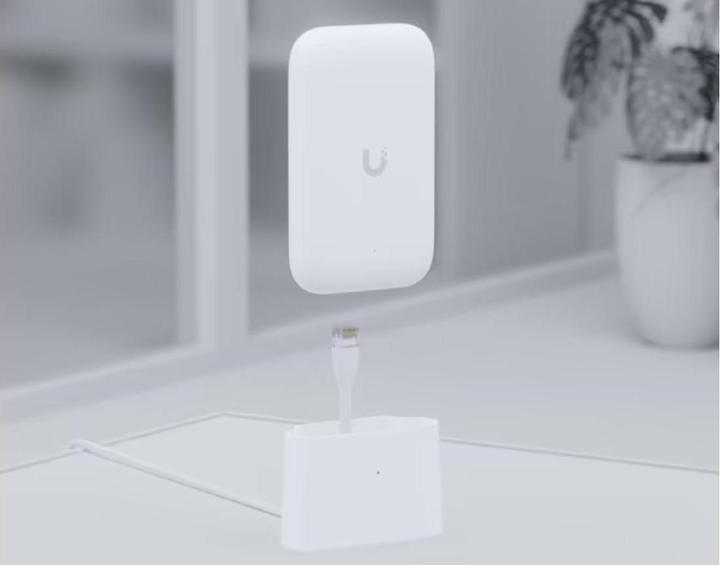 Produktbild Ubiquiti Omni-Antenne mit Tischständer, 2.4GHz / 5GHz (WLAN)