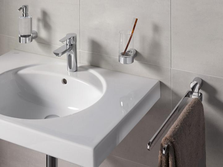 Actual product image Emco Towel rail FINO 2-arm, swivelling, 350mm chrome