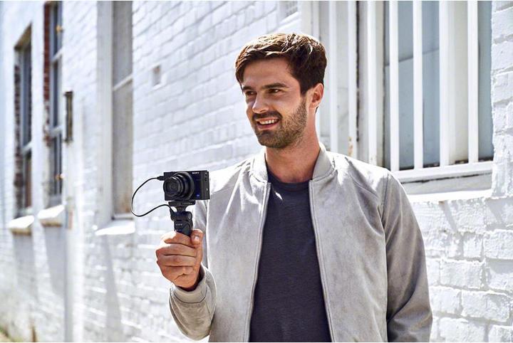 Produktbild Sony Cyber-shot DSC RX100 VI (24 - 200 mm, 20.10 Mpx, 1")