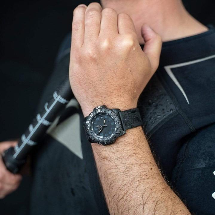 Produktbild Luminox Navy Seal 3050 (Taucheruhr, 44 mm)