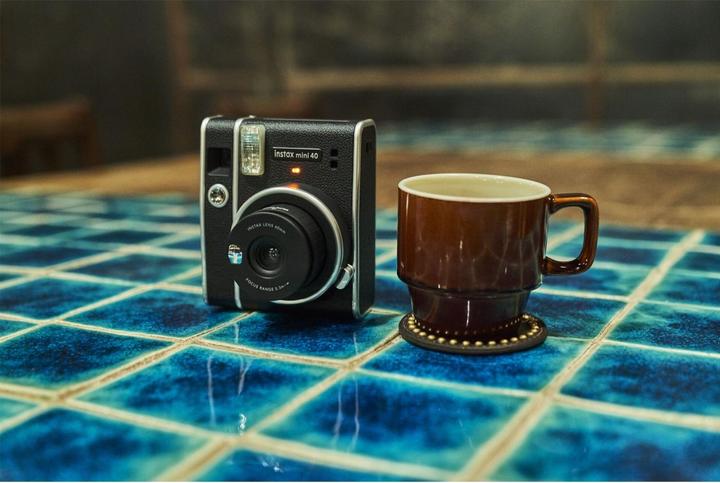Produktbild Fujifilm Instax Mini 40