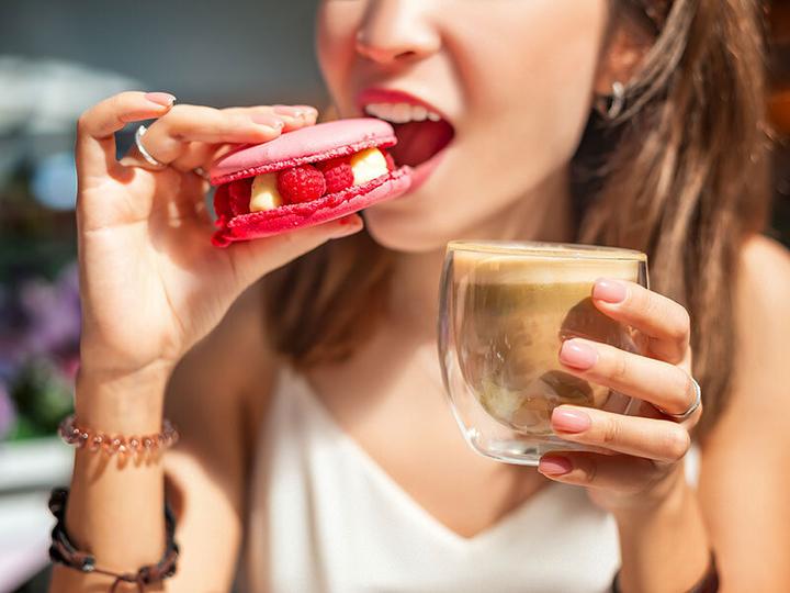 Immagine prodotto Smartbox Capitale gastronomica: soggiorno 3* o 4* con cena gourmet a Parigi (2 pers.)