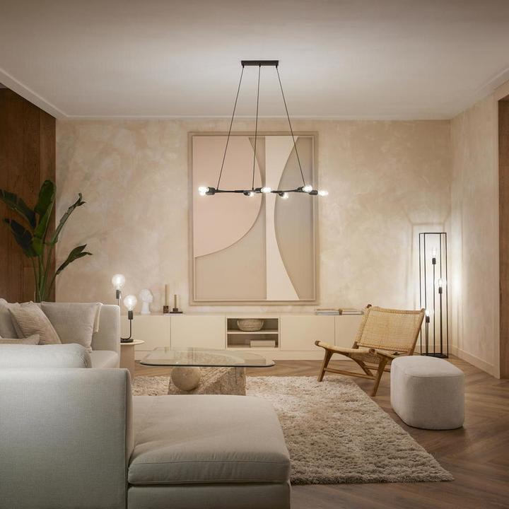 Actual product image Philips Hue ST64 (E27, 7 W, 550 lm, 1 x, G)