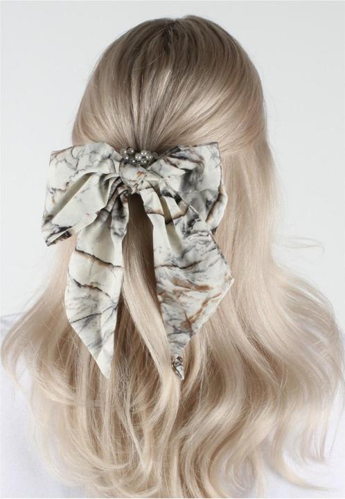 Produktbild Trisa Hair - Pearl Scrunchie & Hair Clips, grey (Haargummi)