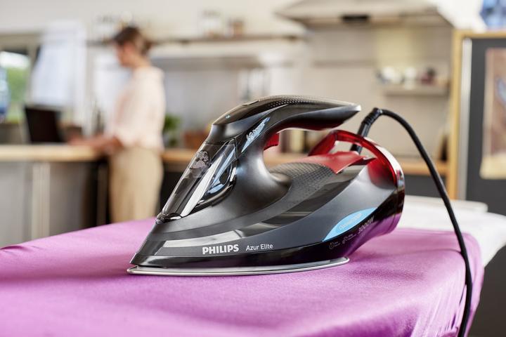 Produktbild Philips GC5039/30 Bügeleisen Dampfbügeleisen SteamGlide Advanced, Violett (3000 W, 260 g/min)