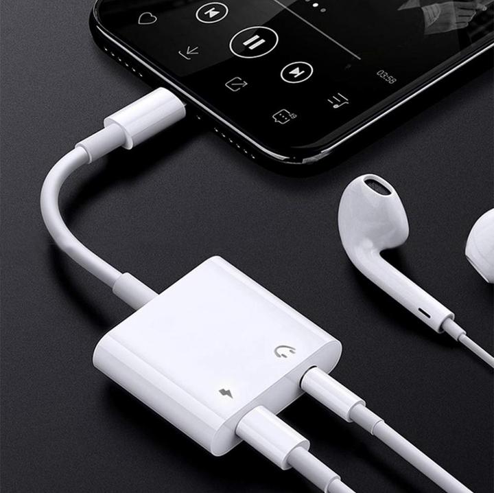 Produktbild PowerGuard Lightning 3.5mm Kopfhörer Audio Adapter & Charge (Lightning, 3.5mm Klinke)