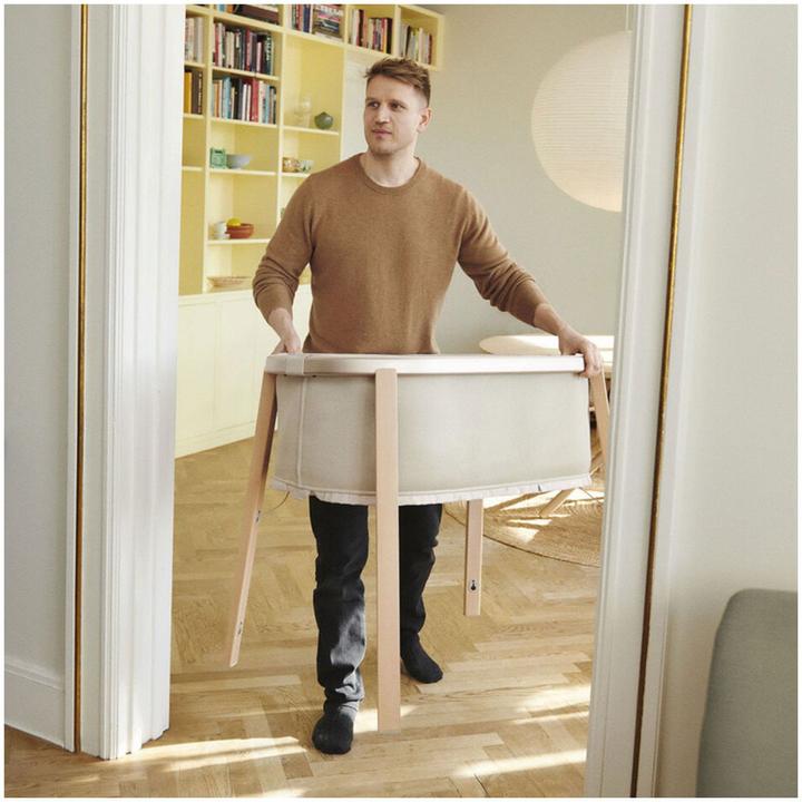 Actual product image Stokke Snoozi bassinet