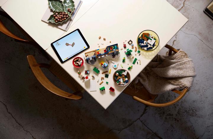 Image du produit LEGO Bureau de poste du Père Noël (10339, LEGO Icons, LEGO difficiles à trouver)