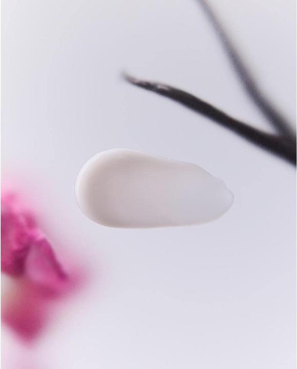 Actual product image NIVEA Floral Love Body Lotion (Body lotion, 250 ml)