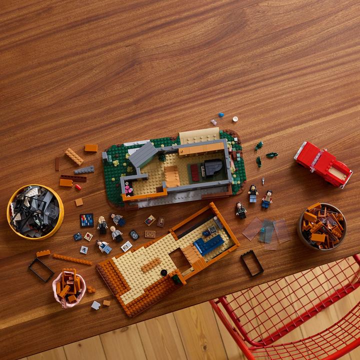Actual product image LEGO Das Haus der Cullens aus Twilight (21354, LEGO Ideas, LEGO Rare Sets)