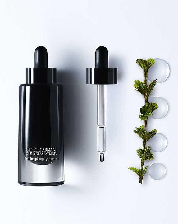 Immagine prodotto Giorgio Armani Crema Nera Extrema Firming Solution (30 ml)