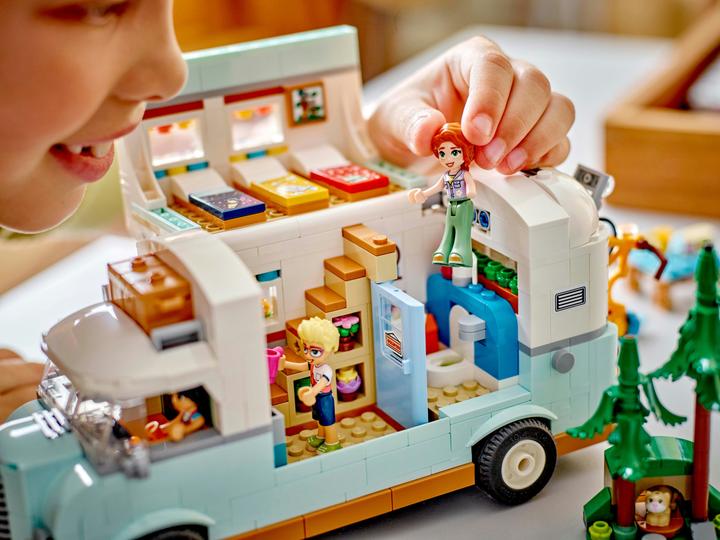 Actual product image LEGO Wohnmobil (42663, LEGO Friends)