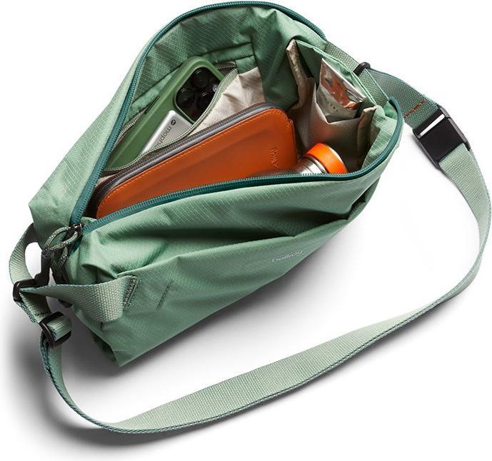 Produktbild Bellroy Lite Sling Moss (7 l)