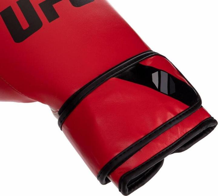 Produktbild UFC Fitness Training Glove (14 OZ)