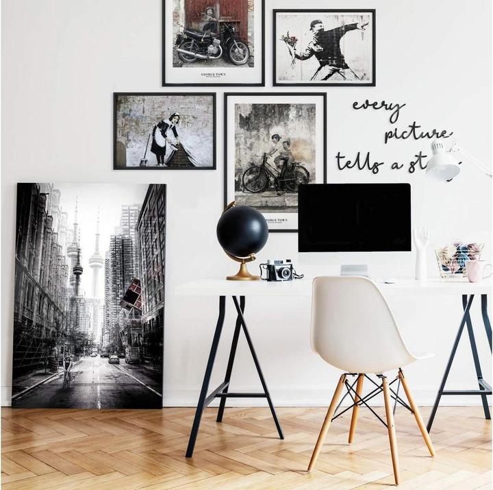 Actual product image Trenddeko Poster Banksy - The flower thrower 60 x 50 cm, paper (60 x 50 cm)