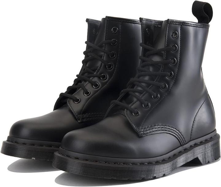 Actual product image Dr. Martens Mono (42)